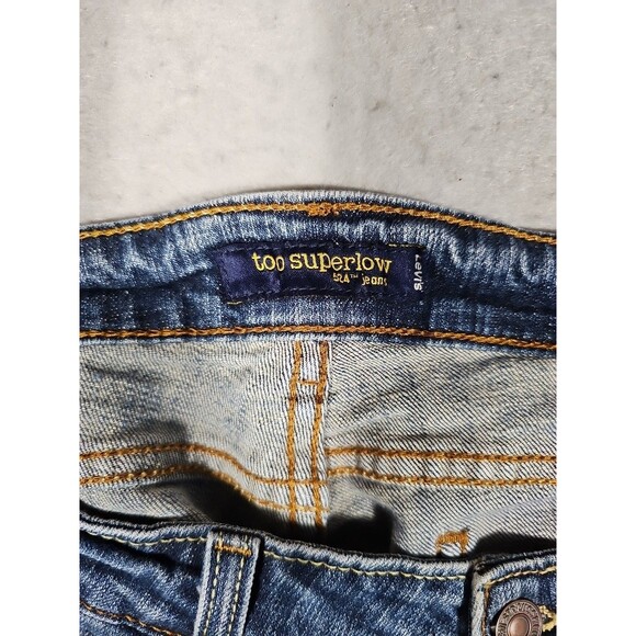 Levi's 524 Jeans Womens 15M Too Superlow Medium Wash Stretch Denim Low Rise - Picture 9 of 9